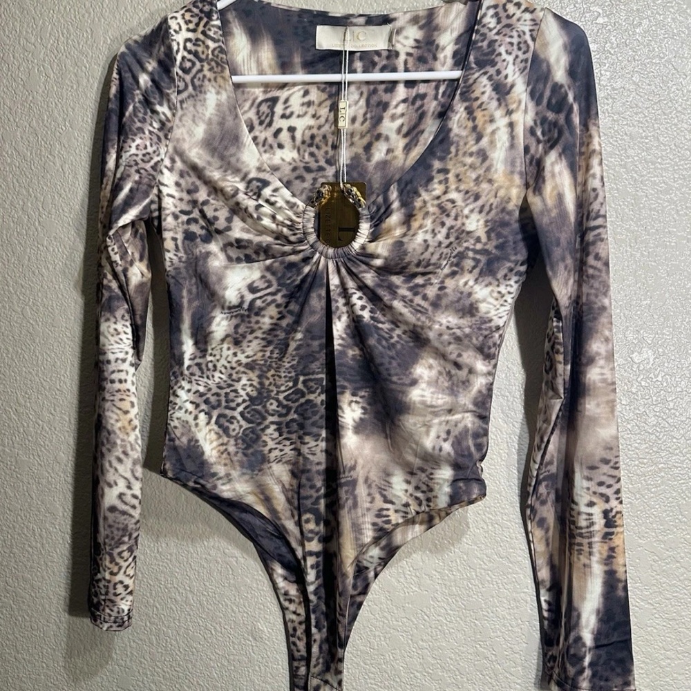 Leopard Print Long Sleeve Bodysuit